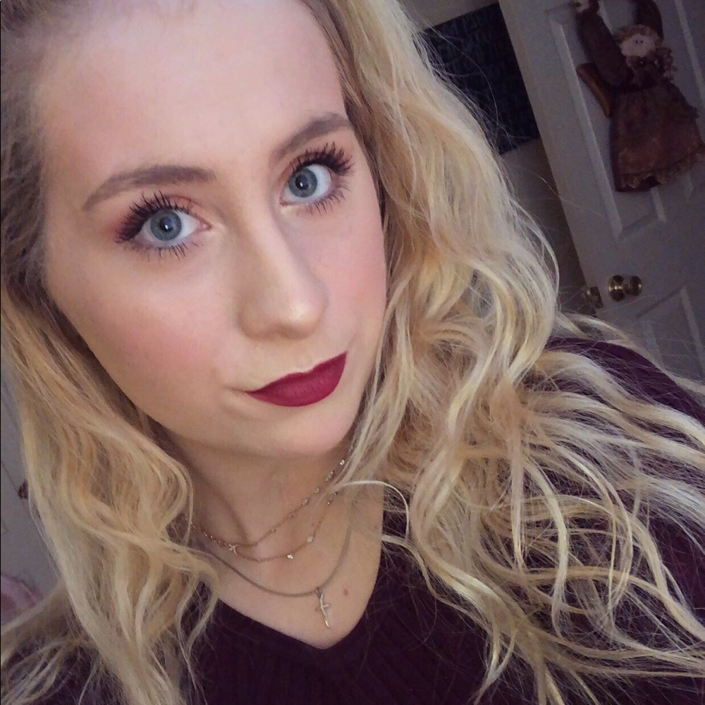 Meet your Posher, Shelby